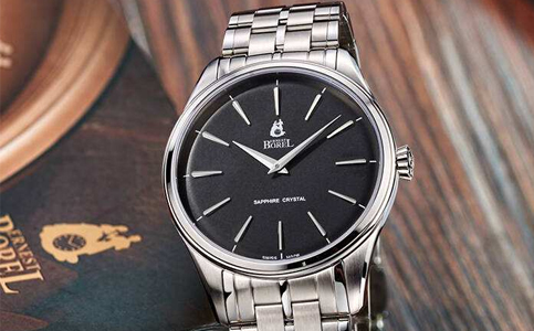 依波路手表的保養方式以及定期維護的方法