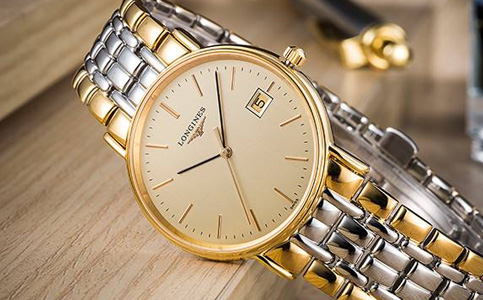 浪琴手表玻璃劃痕修復(fù)（浪琴手表的保養(yǎng)的方法有哪些）