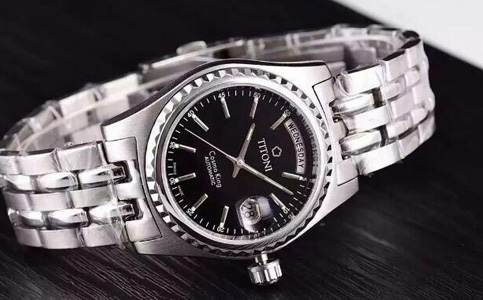 梅花手表售后維修服務（梅花手表生銹如何維修？）