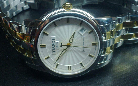 海口天梭手表維修中心（天梭手表機芯受損）