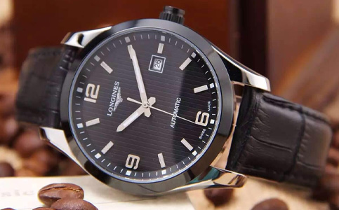 昆明修浪琴手表在哪里(處理手表起霧的技巧)