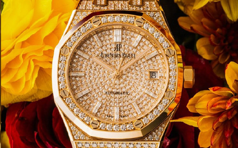 愛彼鄭州官方維修點地址（愛彼恢復表鏡光澤）