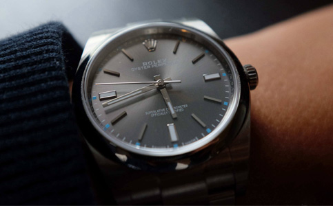 勞力士全國維修點查詢電話(如何處理勞力士手表進灰)