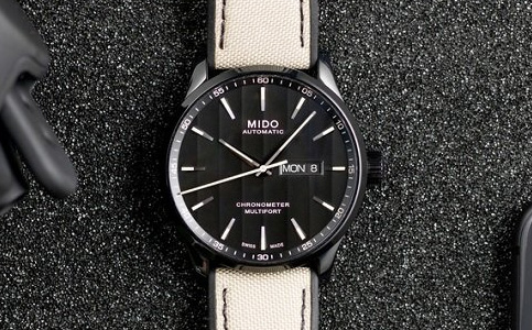 美度手表維修價目表(美度表盤出現生銹現象)