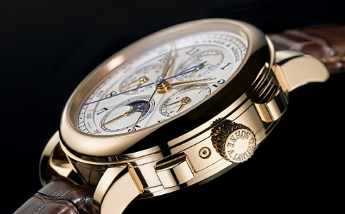 朗格手表維修點服務熱線（解決朗格手表表玻璃起霧的問題）